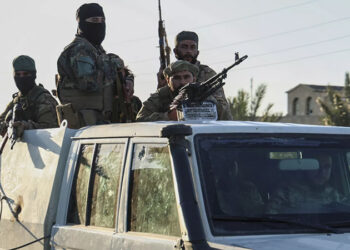 القوات السورية تنتشر فى السويداء لضمان تنفيذ وقف إطلاق النار