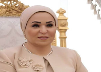 السيدة انتصار السيسى تتواصل هاتفيًا مع والدة البطل نور امتياز كامل