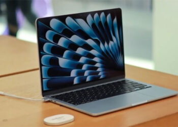 آبل تعتزم تقديم جهاز MacBook بسعر أقل من 999 دولارًا في خطوة غير مسبوقة