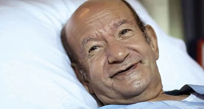 نقل الفنان لطفي لبيب إلى المستشفى بعد تعرضه لوعكة صحية مفاجئة