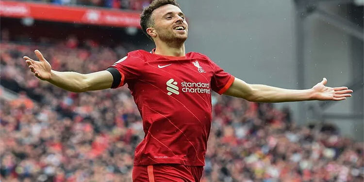 وفاة ديوغو جوتا لاعب ليفربول في حادث سير مروّع