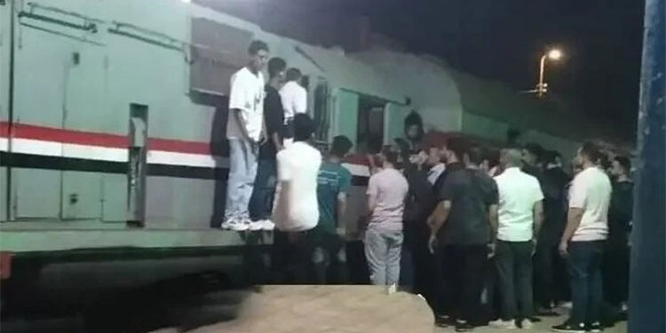 حقيقة توقف قطار بمحطة تلا بالمنوفية لمدة نصف ساعة لعدم وجود مشرف القطار