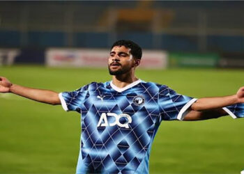 بيراميدز يحدد سعر بيع إبراهيم عادل