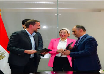 وزيرة البيئة تشهد توقيع بروتوكول تعاون بين جهاز شئون البيئة ومؤسسة حماية البيئة البحرية