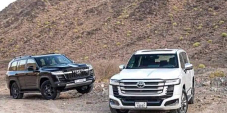 تويوتا لاند كروزر الهايبرد الجديدة