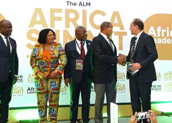 احتفاء دولي فى لندن.. بـ «كجوك» أفضل وزير مالية بأفريقيا لعام ٢٠٢٥   