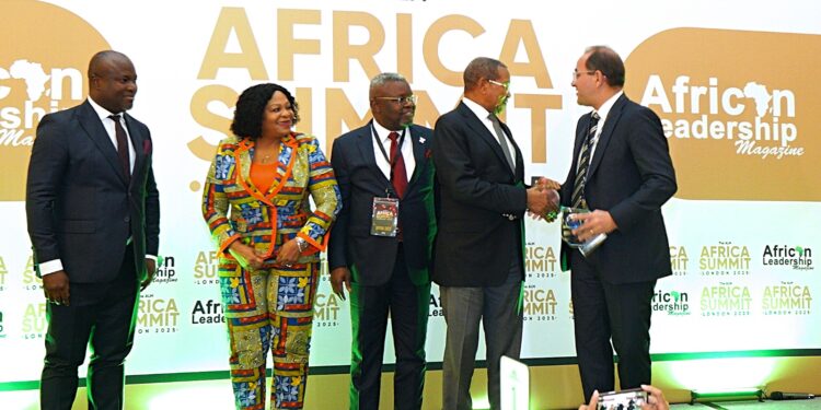 احتفاء دولي فى لندن.. بـ «كجوك» أفضل وزير مالية بأفريقيا لعام ٢٠٢٥   