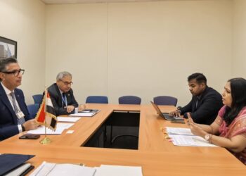 وزير التموين يلتقى بالسيدة نيذي خاري السكرتير العام لوزارة شؤون المستهلك وتوزيع الأغذية بجمهورية الهند