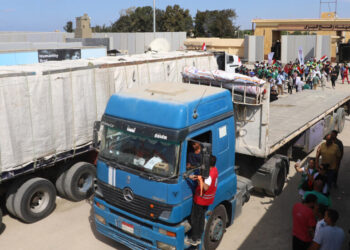 6000 طن مساعدات تدخل غزة.. وإخلاء الساحة اللوجستية بمعبر رفح