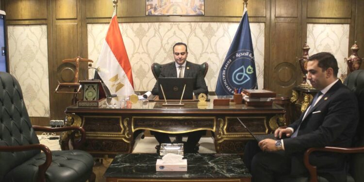 رئيس هيئة الرعاية الصحية: مصر تقدم نموذجًا رائدًا في إصلاح النظام الصحي