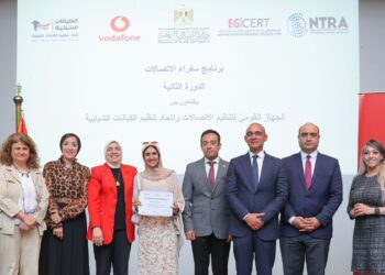 ڤودافون مصر تتعاون مع وزارة الشباب والرياضة والجهاز القومي لتنظيم الاتصالات في مبادرة “سفراء الاتصالات” لتوعية الشباب والنشء
