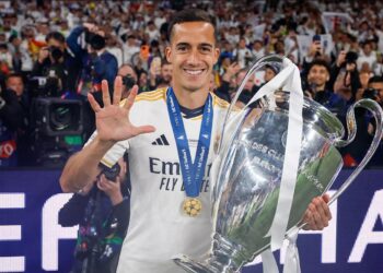 بعد مسيرة أسطورية.. فاسكيز يودع ريال مدريد اليوم