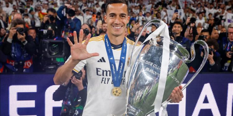 بعد مسيرة أسطورية.. فاسكيز يودع ريال مدريد اليوم