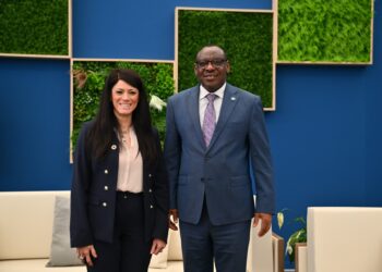 وزيرة التخطيط تلتقي الأمين التنفيذي للجنة الاقتصادية لأفريقيا بالأمم المتحدة (UNECA)