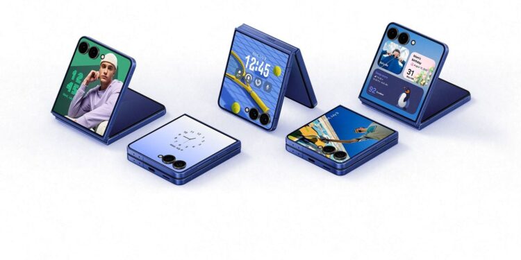 ‘Galaxy Z Flip7’ من سامسونج: قوة الذكاء الاصطناعي في جهاز بحجم الجيب مع شاشة ‘FlexWindow’ جديدة تغطي الواجهة بالكامل