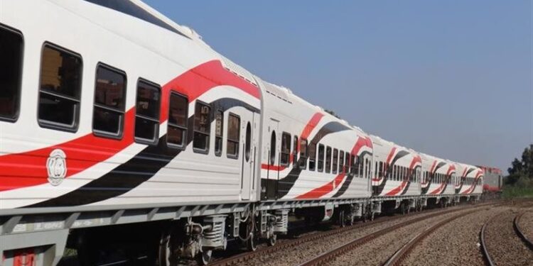 السكة الحديد تنفي وجود حريق بأحد القطارات الروسية الدرجة الثالثة