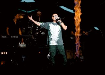 عمرو دياب يشعل حفل غنائي كبير ضمن فعاليات موسم جدة 2025