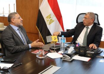 رئيس وكالة الفضاء يستقبل رئيس المركز القومي لبحوث المياه لبحث سبل التعاون المشترك