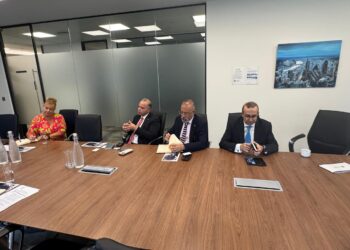 الرقابة المالية تختتم اجتماعاتها في لندن بلقاء نائب محافظ بنك إنجلترا للرقابة الاحترازية ومعهد التأمين الملكي