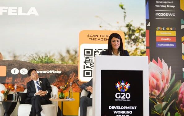 المشاط : الحكومة تعمل على تحفيز الشراكة بين القطاعين الحكومي والخاص في مشروعات البنية التحتية