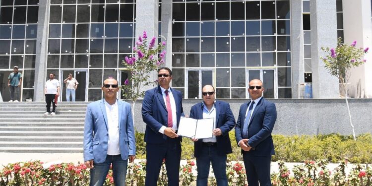 الإسكان” تسلم “الثقافة” أول موقع لمشروع “المقهى الثقافي – Café Cultural” بمدينة العلمين الجديدة