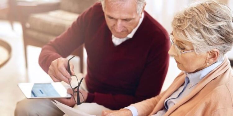 قرض لأصحاب المعاشات بالتقسيط على 12 سنة..الخطوات والشروط