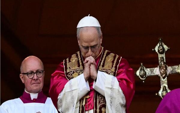 بابا الفاتيكان يشدد على ضرورة حماية المواقع الدينية في الأراضي الفلسطينية