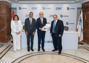 .. بنك قناة السويسيتعاون مع “CRIFمصر” لتقديم منصة Synesgy التي تتيح لعملاء البنك تقييم أداء الاستدامة