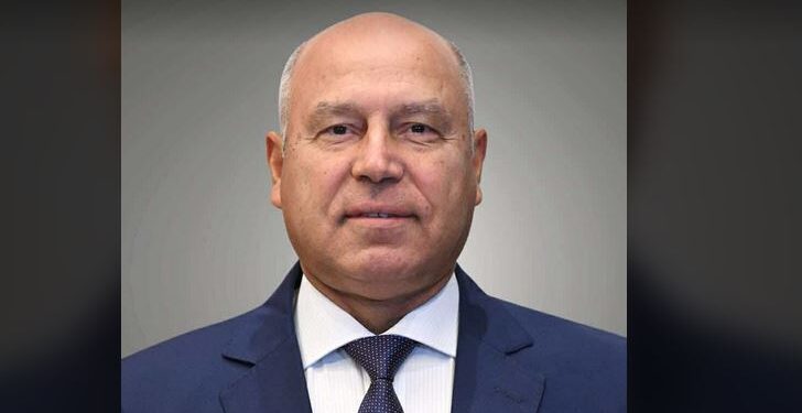 وزارة الصناعة تدعو كافة أصحاب المشروعات الصناعية للتسجيل بمنصة عروض وطلبات المنتجات الصناعية والتعدينية العربية apip.online