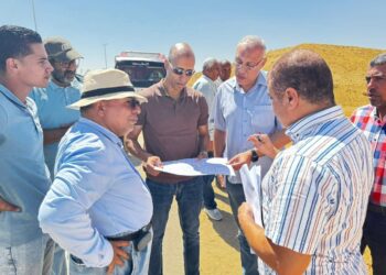 مسئولو جهاز مدينة القاهرة الجديدة يتفقدون أعمال الكهرباء والمرافق بالتجمع السادس