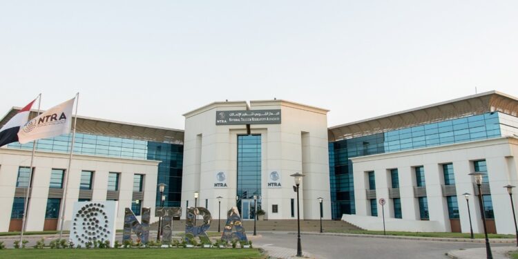 تأثر بعض خدمات الاتصالات نتيجة حدوث حريق بسنترال رمسيس