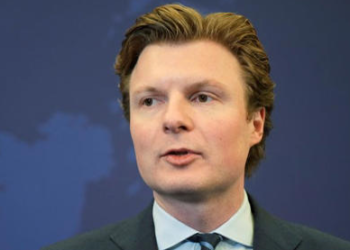 وزير الدفاع الهولندي: سنبحث في فرض عقوبات جديدة على روسيا لاستخدامها أسلحة كيميائية في أوكرانيا