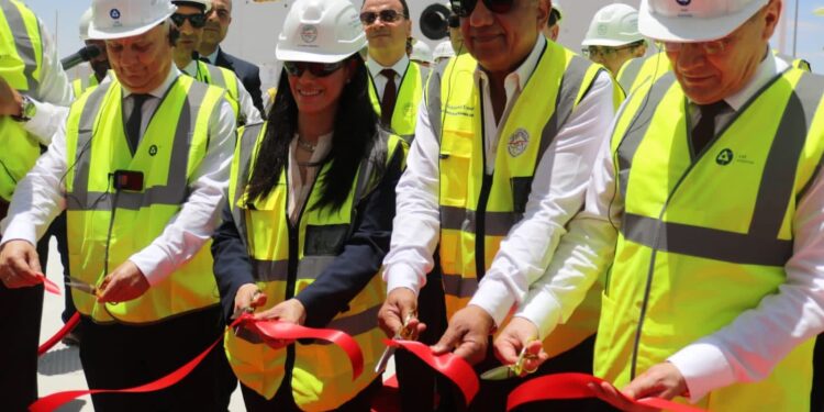 وزير الكهرباء والمدير التنفيذي لهيئة الدولة للطاقة النووية الروسية “روسآتوم” يتفقدان سير العمل فى مشروع المحطة النووية بالضبعة