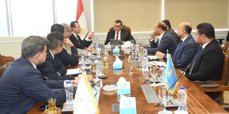 – وزير الإسكان يتابع إجراءات تشغيل منطقة الأعمال المركزية بالعاصمة الإدارية الجديدة
