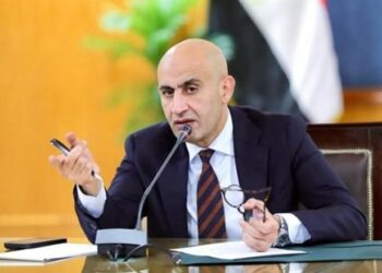 وزير التربية والتعليم يلتقي أوائل الثانوية العامة لتكريمهم بمقر الوزارة السبت