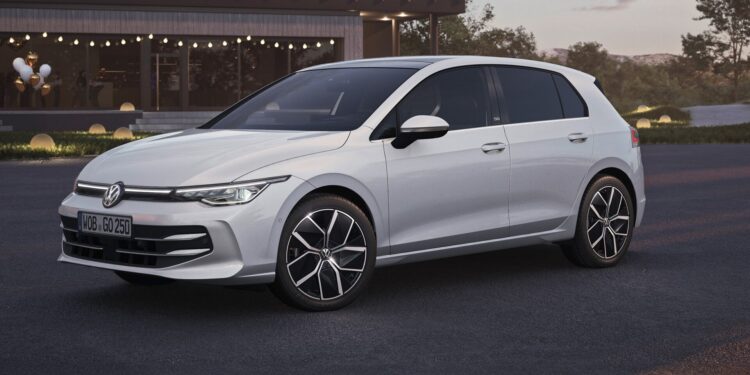 أسعار فولكس فاجن جولف 2024 في سوق المستعمل