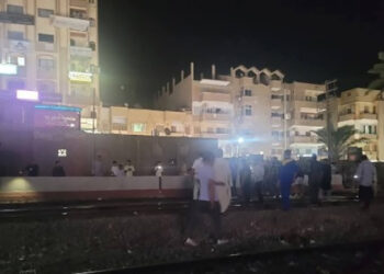 مصرع 4 أشخاص دهسًا أسفل قطار بمزلقان جرجا في سوهاج