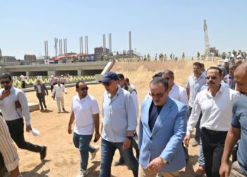 وزير الري يشهد اليوم… بدء إجراءات إزالة السد المؤقت ومرور المياه من خلال بوابات قنطرة حجز الإبراهيمية