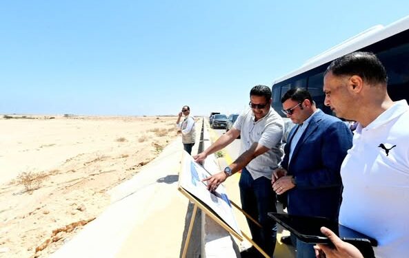 وزير الإسكان يتفقد مشروعات المرحلة العاجلة للأراضي البديلة بمنطقة “شمس الحكمة”
