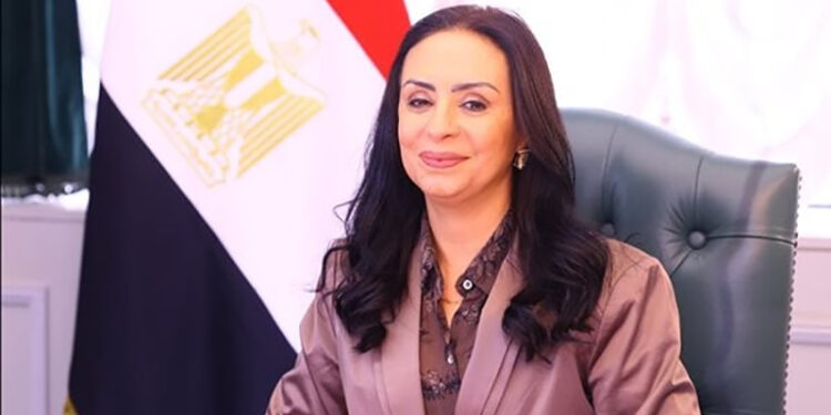 التضامن: خطوط الوزارة الساخنة استقبلت 324 ألف و365 اتصالًا خلال شهري مايو ويونيو