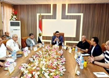 وزير الإسكان يعقد اجتماعًا بمقر جهاز “برج العرب الجديدة” لمتابعة سير العمل بمختلف القطاعات بالمدينة