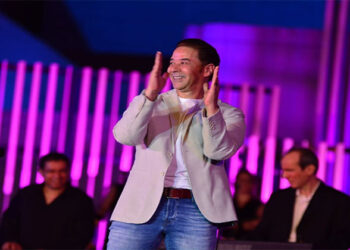 اليوم مدحت صالح يحيي حفلاً غنائيًا بمهرجان القلعة للموسيقى والغناء