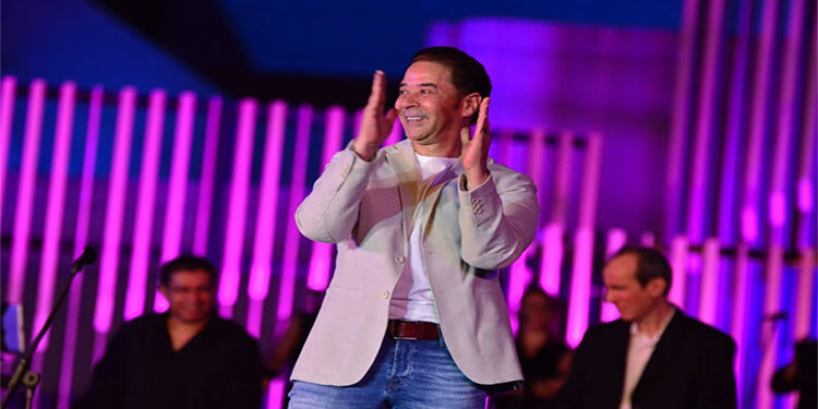 اليوم مدحت صالح يحيي حفلاً غنائيًا بمهرجان القلعة للموسيقى والغناء