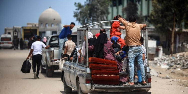 مصر تجدد رفضها القاطع لتهجير الفلسطينيين وتدعو الدول إلى عدم المشاركة في هذه الجريمة النكراء