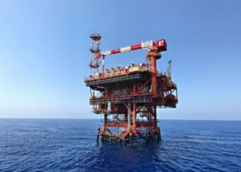 مصر تضاعف وارداتها من الغاز المسال لتلبية احتياجات الكهرباء