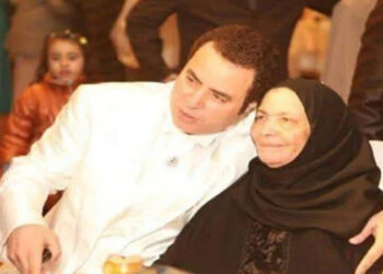 وفاة والدة الفنان صبحى خليل