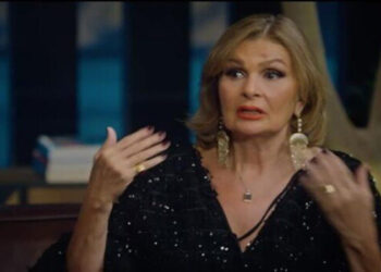 الضحكة عمرها ما فارقت وشك.. يسرا تنعى الرحل تيمور تيمور