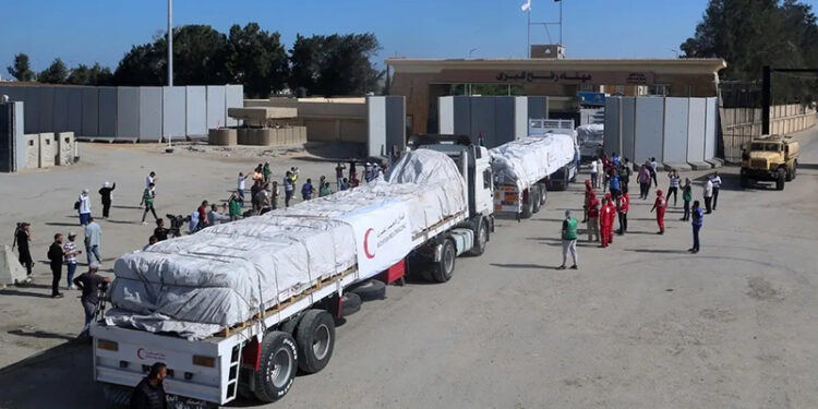 وزير الخارجية: لن نقبل بتحويل معبر رفح إلى بوابة تهجير.. ومصر تضغط لإدخال 700 شاحنة يومياً