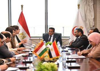 وزير الصحة يبحث تعزيز التعاون الصحي مع سفيرة المجر بالقاهرة