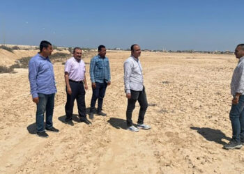 وزير الإسكان: تسليم قطعة أرض بمساحة 350 فدانًا بنظام المطور الصناعي بمدينة برج العرب